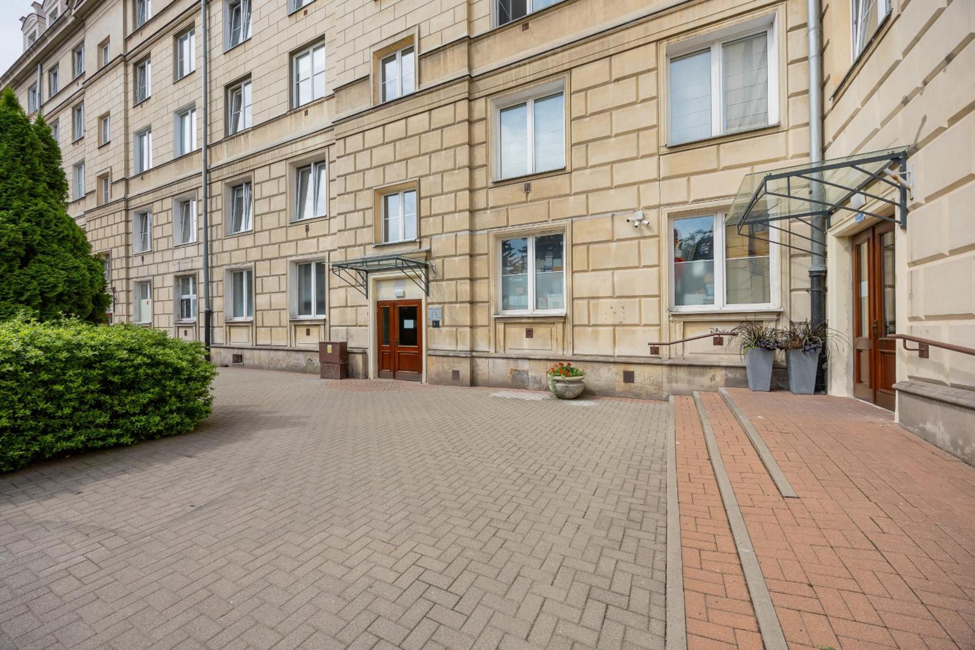Przytulne Studio W Zielonej Okolicy Srodmiescia By Noclegi Renters ワルシャワ エクステリア 写真